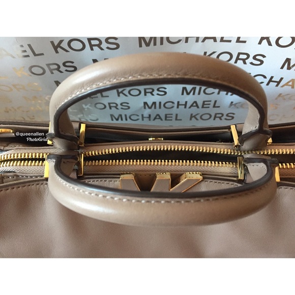 Michael Kors Florence Satchel- Dark Dune - Picture 3 of 7